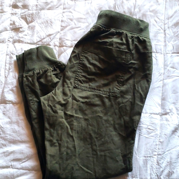 GAP ladies joggers - Picture 2 of 2